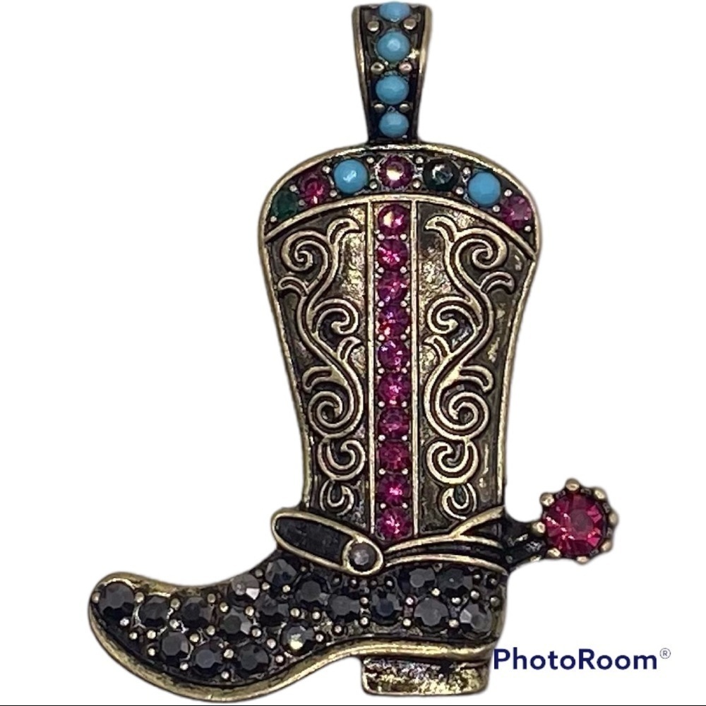 Country Western Bling Boot Pendant to wear with your favorite necklace! NWT!